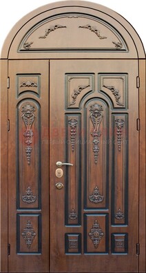 Арочная железная дверь с виноритом и узором ДА-36 в Серпухове