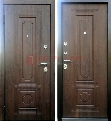 Коричневая металлическая дверь с МДФ ДМ-32 на дачу в Серпухове