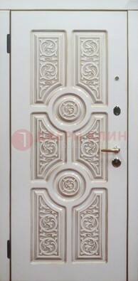 Уличная белая дверь для загородного дома с МДФ ДМ-529 в Серпухове