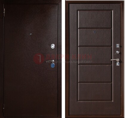 Темная входная дверь с порошковым окрасом ДП-113 в Серпухове