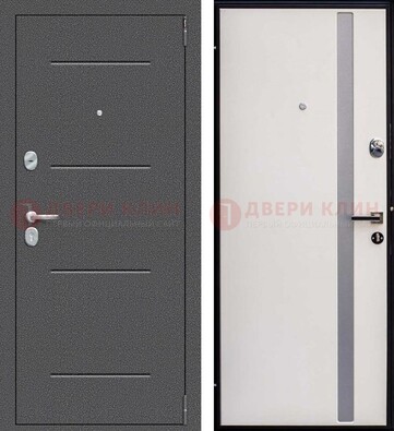 Железная дверь с порошковым напылением и белой МДФ ДП-212 в Серпухове