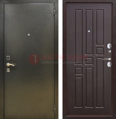 Входная темно-серая дверь с порошковым напылением и коричневой МДФ ДП-301 в Серпухове