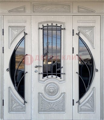 Большая парадная дверь Винорит со стеклом и ковкой ДПР-108 в Серпухове
