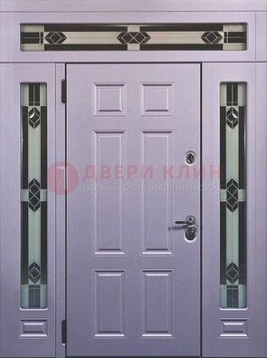 Филенчатая железная парадная дверь с фрамугами ДПР-82 в Серпухове