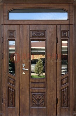 Парадная стальная дверь Винорит со стеклом и резьбой ДПР-97 в Серпухове