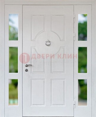 Белая стальная дверь со стеклом и фрамугами ДС-20 в Серпухове