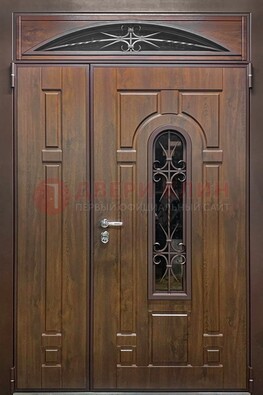 Большая металлическая дверь со стеклом и ковкой ДСК-145 в Серпухове