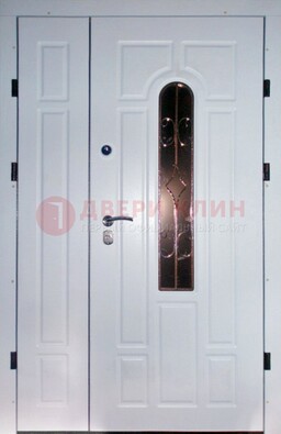 Входная дверь Винорит со стеклом в белом цвете ДСК-277 в Серпухове