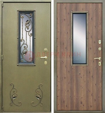 Офисная железная дверь со стеклом и ковкой ДСК-44 в Серпухове