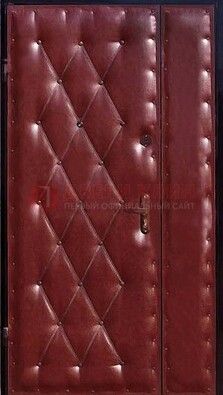 Бордовая тамбурная дверь ДТМ-25 в Серпухове