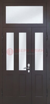 Черная тамбурная дверь со стеклянными вставками ДТМ-38 в Серпухове