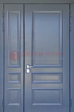 Темно-серая железная дверь с виноритом ДВТ-242 в Серпухове