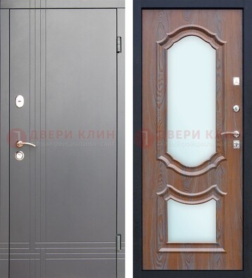 Серая входная дверь со светлой МДФ и зеркалами внутри ДЗ-77 в Серпухове
